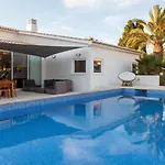 Casa Dos Pelargonios Villa *