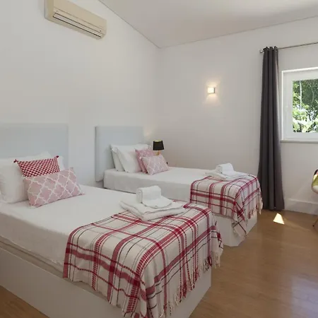 Casa Dos Pelargonios * Praia Da Luz